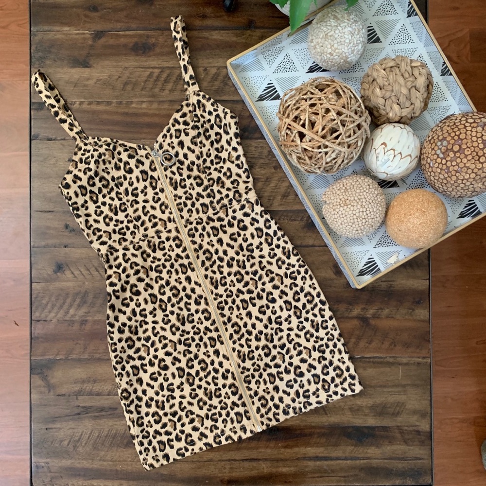 ❤️H&M Fitted Cheetah Print Zip Up Dress New 6